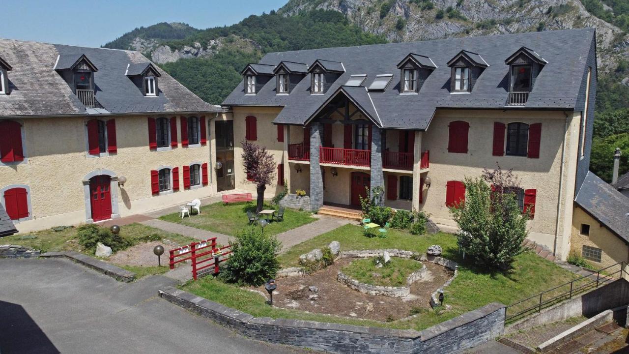 Les Gentianes Hotel Aspin-en-Lavedan Exterior photo
